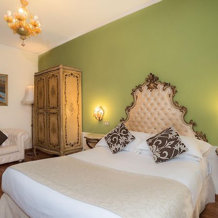 Sotto La Cupola Bed & Breakfast Roma Ngoại thất bức ảnh